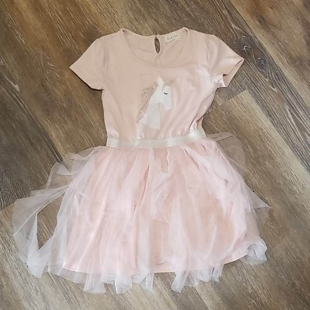 Girls size 8 tutu dress
